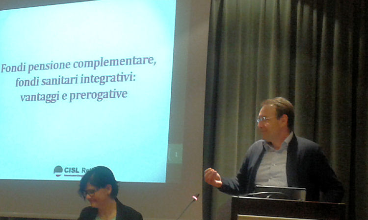 Le foto del convegno Welfare contrattuale: Fondi pensione e Fondi sanitari integrativi - Pescara, 6 aprile 2016 Le foto del convegno Welfare contrattuale: Fondi pensione e Fondi sanitari integrativi - Pescara, 6 aprile 2016